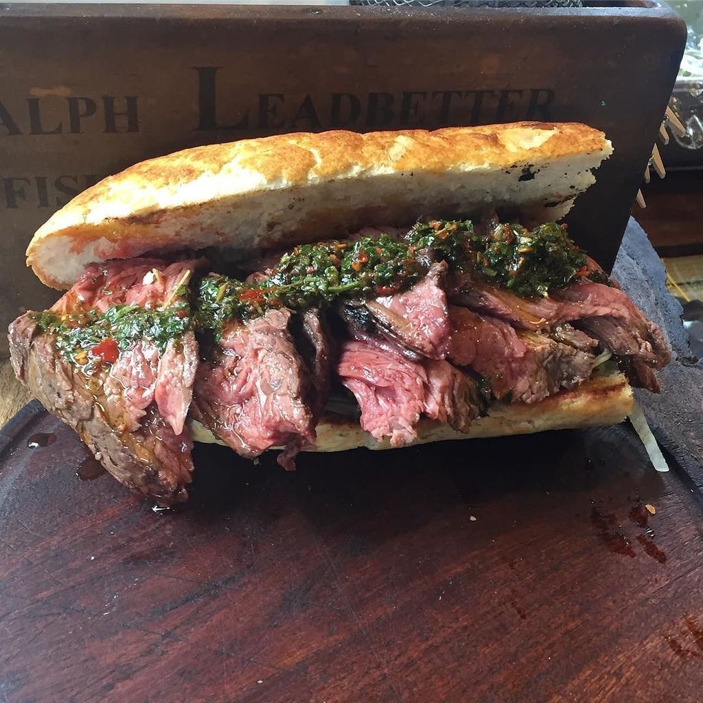 ElDiezLondon's tweet photo. New cut @eldiezlondon  #bavettesteak #vaciocarne #asado https://t.co/b2daJQEztt https://t.co/HX1QrFKZKW