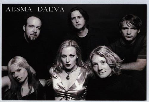 agus_deniz's tweet photo. Escuchando algo de esta gran banda de USA de Operatic Symphonic Metal Aesma Daeva - 2007 - Dawn Of The New Athens vocalista @LoriTherion https://t.co/cImqDzAdIc