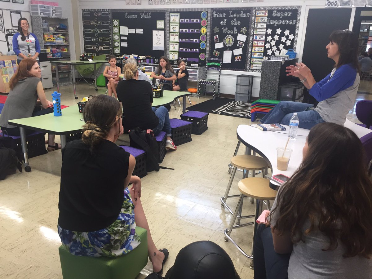 Students helping teach about <a href="/TheLeaderinMe/">The Leader in Me</a> at #edcampns17! #kip109 #engage109