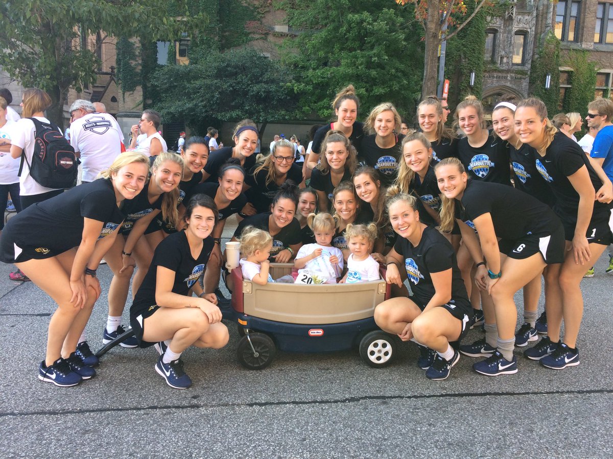 All the best and a great race to <a href="/MUAlsRun/">MU Team Al's Run</a> runners this am! Running for the kids🙌💪👏👍☀️! <a href="/muathletics/">Marquette Athletics</a> <a href="/PresLovell/">Michael Lovell</a> @marquetteu #WeAreMarquette