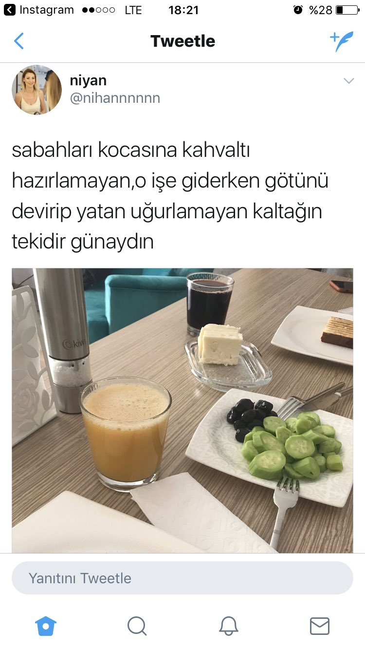 Sabah Esiniz Sevgiliniz Kahvalti Hazirliyor Mu Kizlarsoruyor
