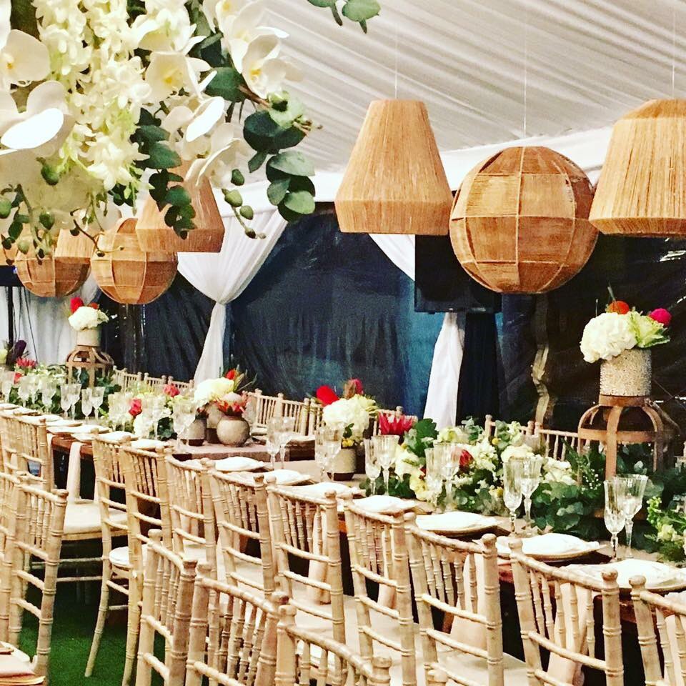 Numberthr's tweet photo. Can we all agree that the decor of Minnie's weddings are the best mare? #BecomingMrsJones https://t.co/vkv4C4iVOt