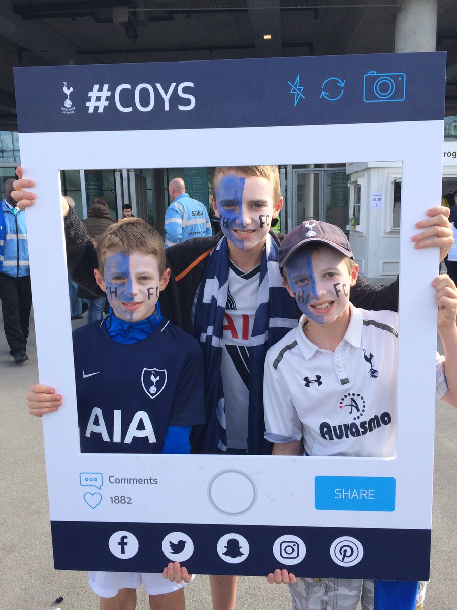 AOldfield7's tweet photo. First trip to Wembley for these boys! #COYS https://t.co/DnYv1Gt8rB