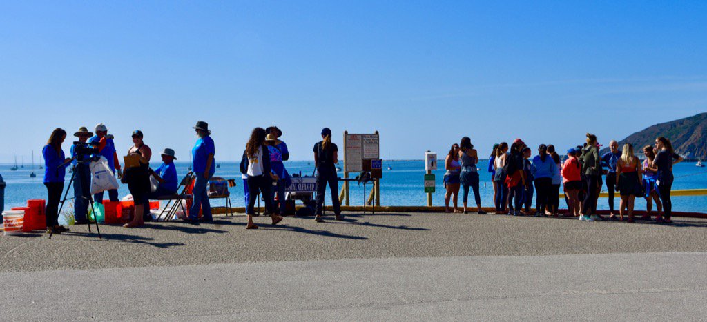 PGE_John's tweet photo. Thank You! Wonderful turn-out at Coastal Cleanup Day; we had over 55 participants at Olde Port Beach. #ECOSLO @PGE4Me https://t.co/RjQ3qh7OHS