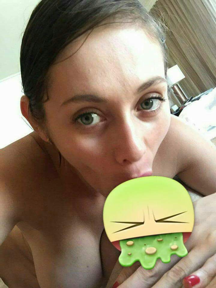 TorresAren's tweet photo. #17Sep CON RAZÓN LA TÍA DelcyRodriguez quiere regular  las Redes,para q no vean lo q hace su sobrina la hija d JorgeRodriguez LuciaRodriguez https://t.co/4jj3ziwrkJ