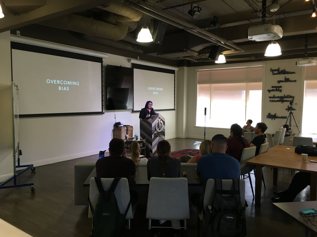 pixelWes's tweet photo. Heather O'Neill @pixelsforhumans is discussing Bias in Design as the closing keynote for #DUXday 

Thought provoking for sure. https://t.co/3xWNO0xtUx