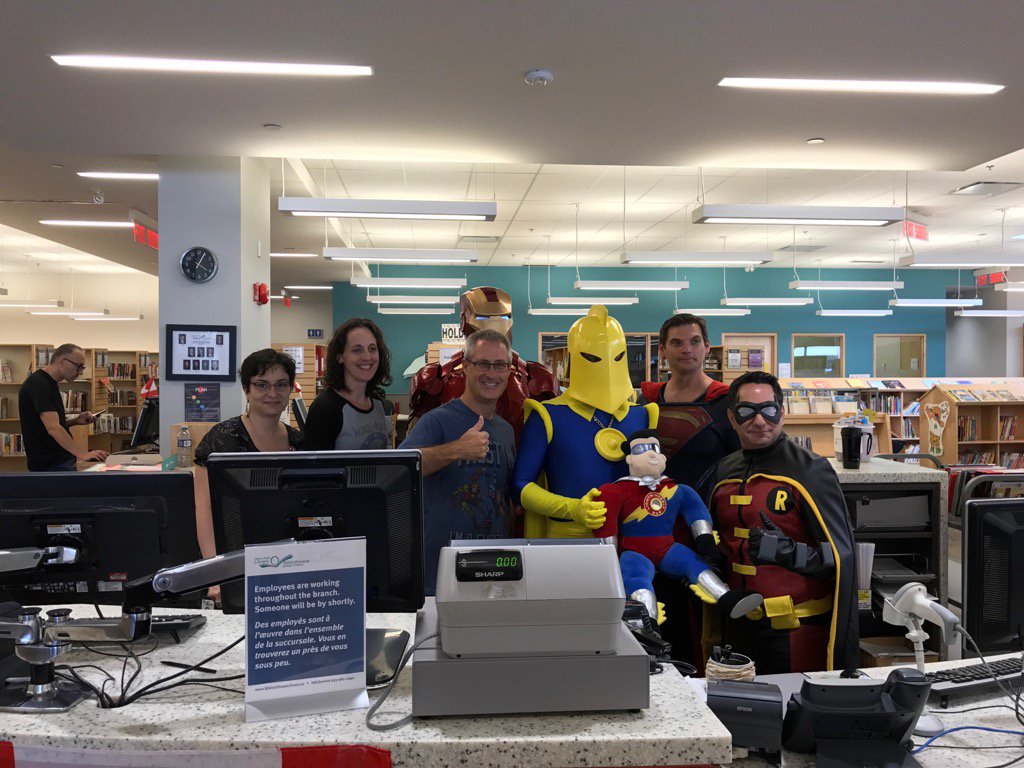 KeithEgli's tweet photo. Thumbs up to the @opl_bpo at the Read with a Super Hero event in ward 9. https://t.co/eatPlbSYHN