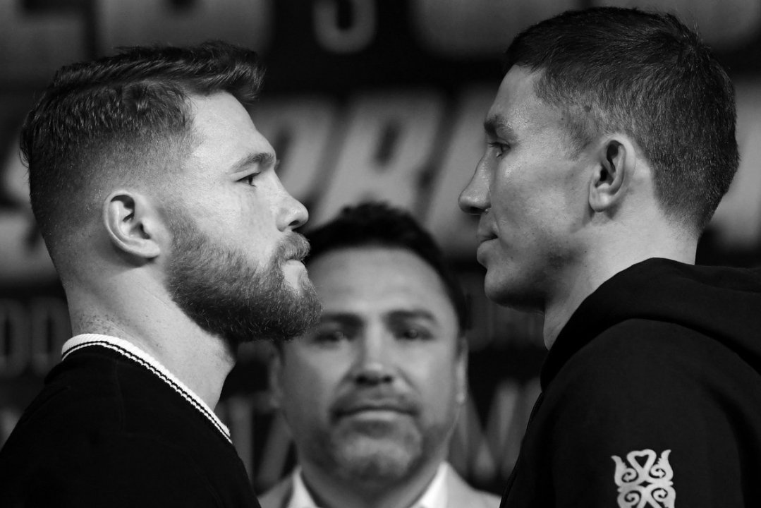 Jon Lovett on Twitter: "Half of all boxing photos look