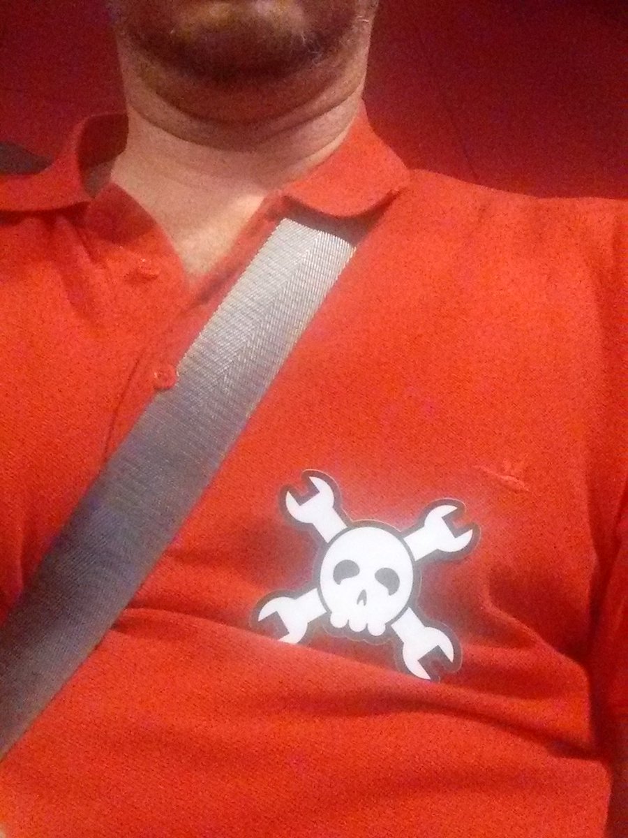 sassobasso's tweet photo. Proud of being at #HackadayUncon . Go hackers go.... Daje!! https://t.co/MNzCewgd4U