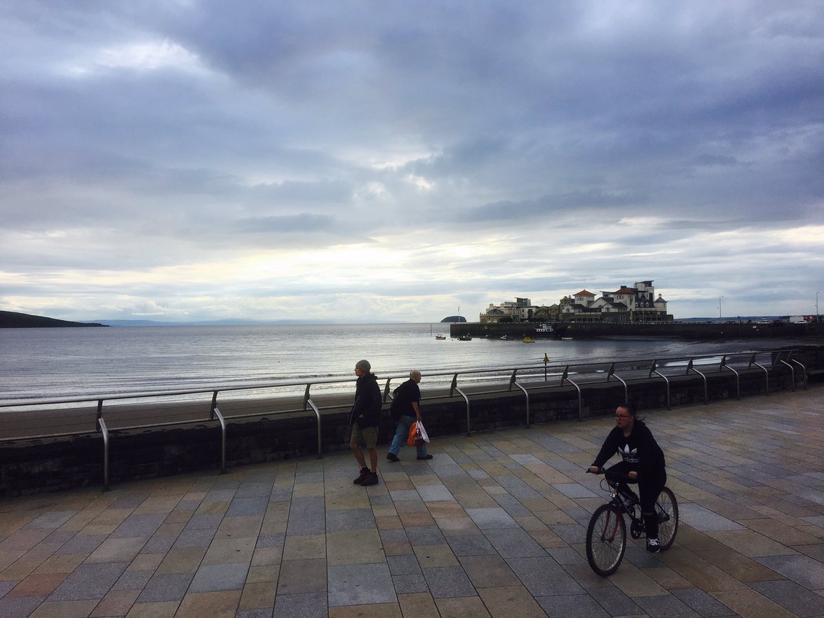claspcharity's tweet photo. Thank you to all the participants at #WalkingOutOfDarkness #westonsupermare for an amazing inspirational day raising #MentalHealth Awareness https://t.co/ouOBDFnQhA