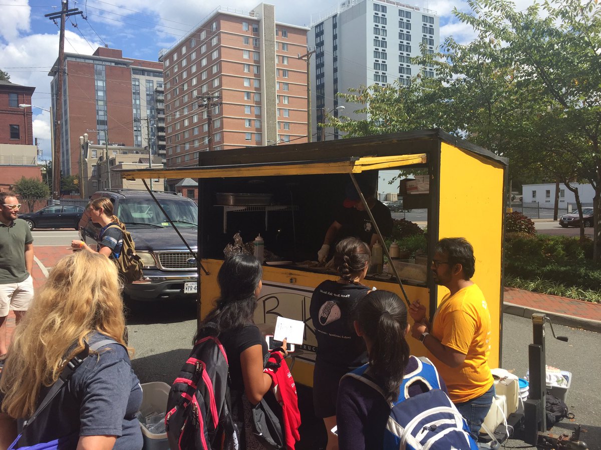 Lunch is in full swing at #RamHacks we got two of Richmonds best food trucks out here <a href="/SlidewaysBistro/">Slideways</a> <a href="/BokaTruck/">BokaTruck</a>