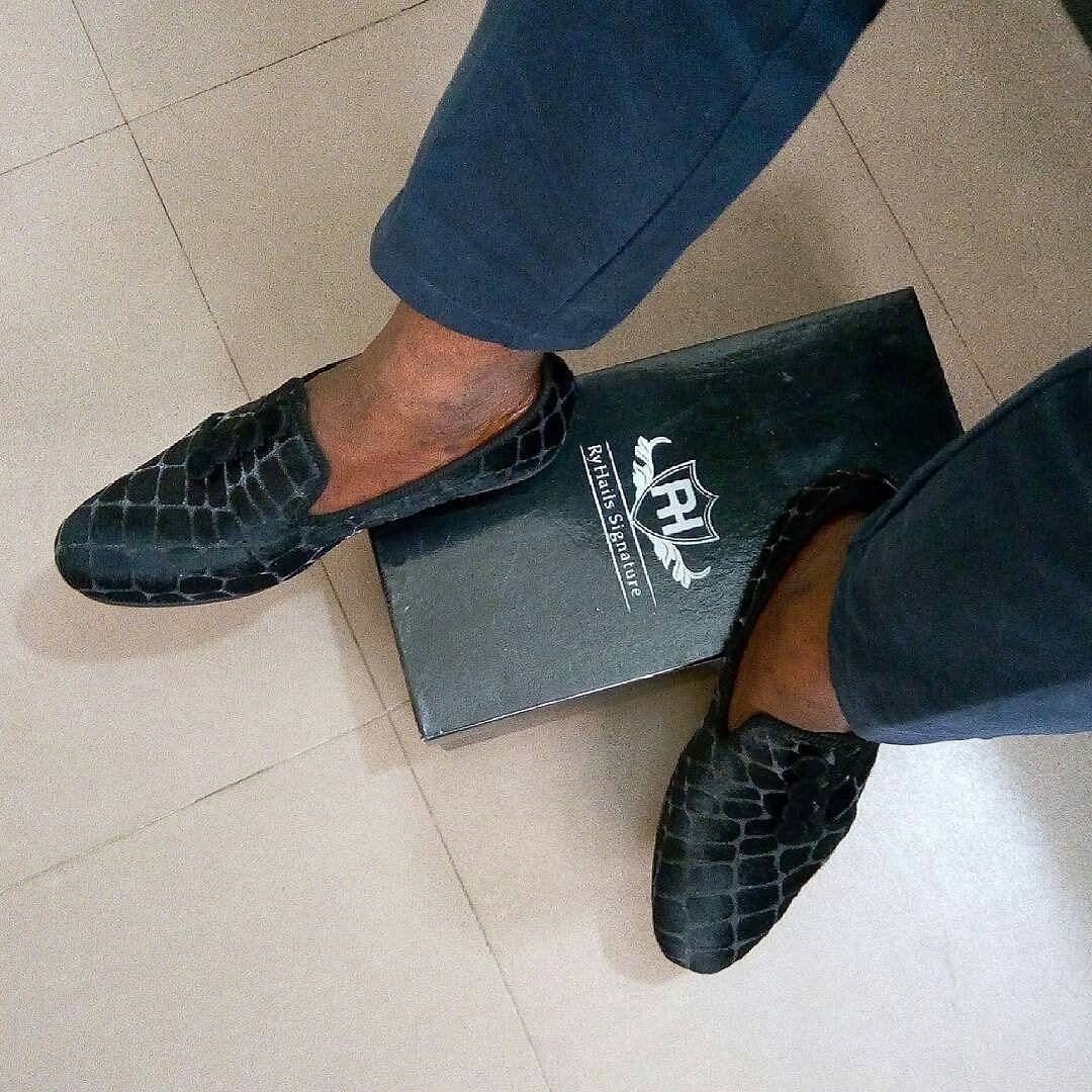 RyHails's tweet photo. Satisfied Customers!! #Bespoke #Brogues #Fringed #Casual #RyHails #HandmadeClassics #ClassyMen #ClassyLadies #Shoes #WhatsApp:08140321869 https://t.co/GeKryG9rRa