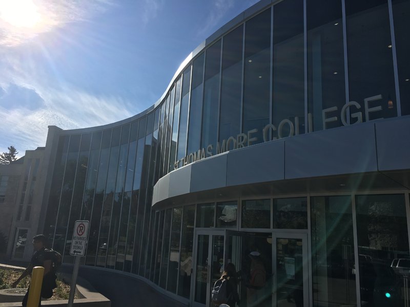 St. Thomas More Unveils New Study Space After Renovations Complete dlvr.it/PnRXwM https://t.co/TrjHNENjSO