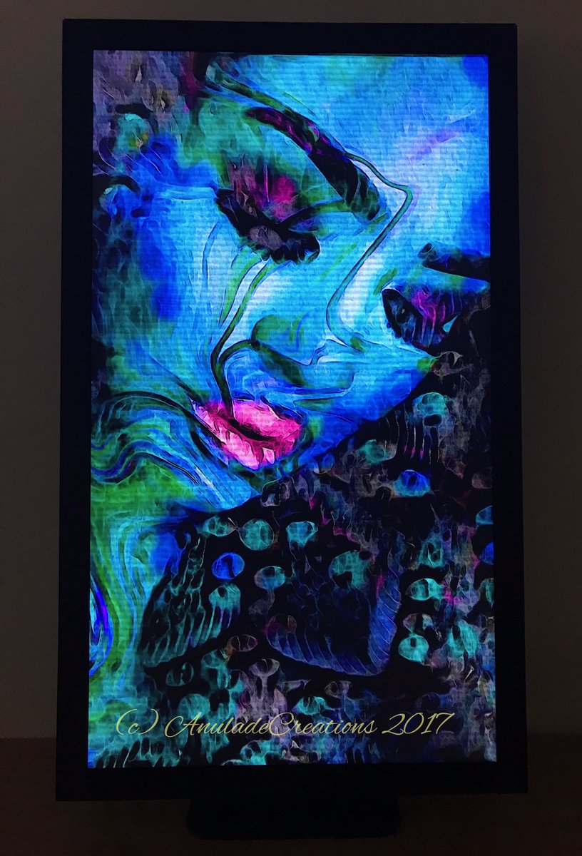 AnuladeOfficial's tweet image. #Anulade #ArtonGlass #BespokeArt #Painting #Art #Artist #ArtLovers #EO2