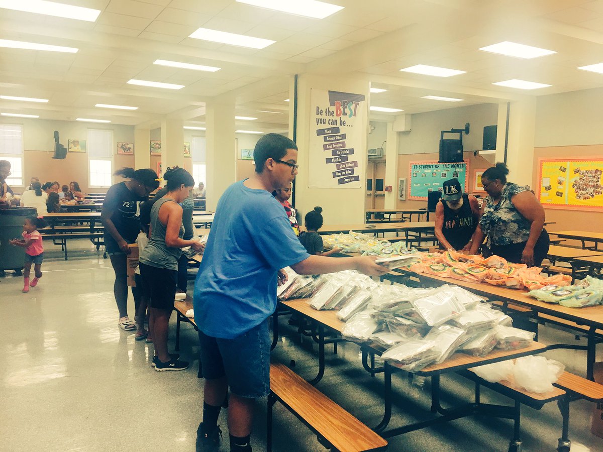 MDCPSOperations's tweet photo. Thank you to all our leaders who have worked tirelessly pre, during, and post storm! https://t.co/5fIJLH2YuJ