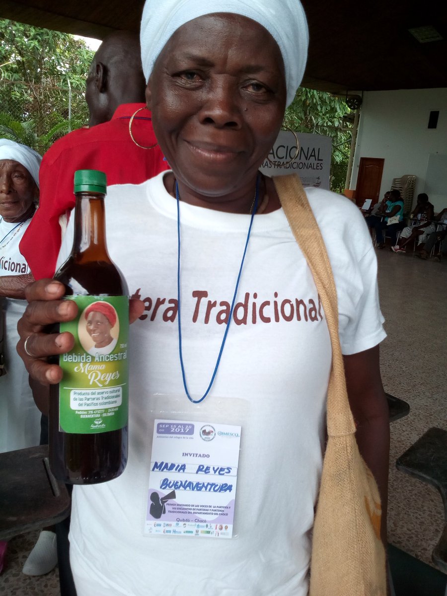 Ella es María Reyes y nos presenta su Toma Seca, una bebida hecha de la sabiduría de las #VocesDeLaPartería en el #MesDelPatrimonio