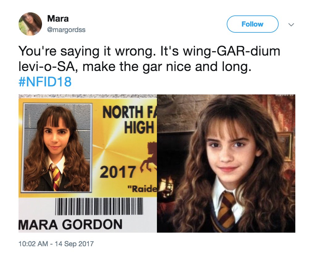 BuzzFeedNews's tweet image. Every senior at this high school posed for some hilariously intricate student IDs 🤓 buzzfeed.com/remysmidt/i-we…