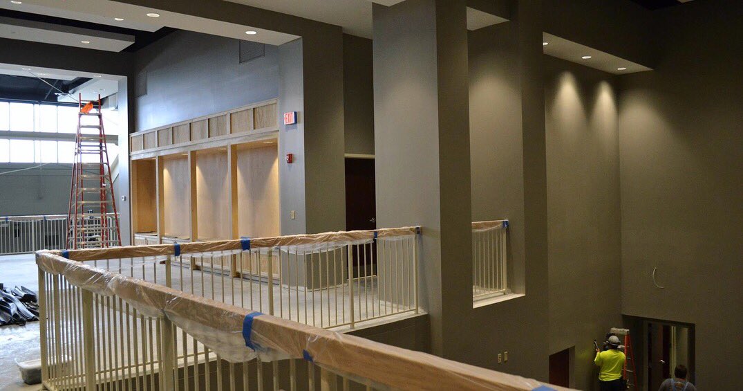 RayStevensMusic's tweet photo. We are making great progress over at the CabaRay Showroom. Final elements are coming together &amp; we are very excited to share it with you! https://t.co/4lBDDiOb6a