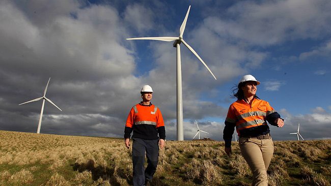 DaveBComms's tweet photo. Climate fight must transform into working-class movement for good clean energy jobs, clean air &amp; water, national security. #CleanEnergyRev https://t.co/PQmZqDn1o3