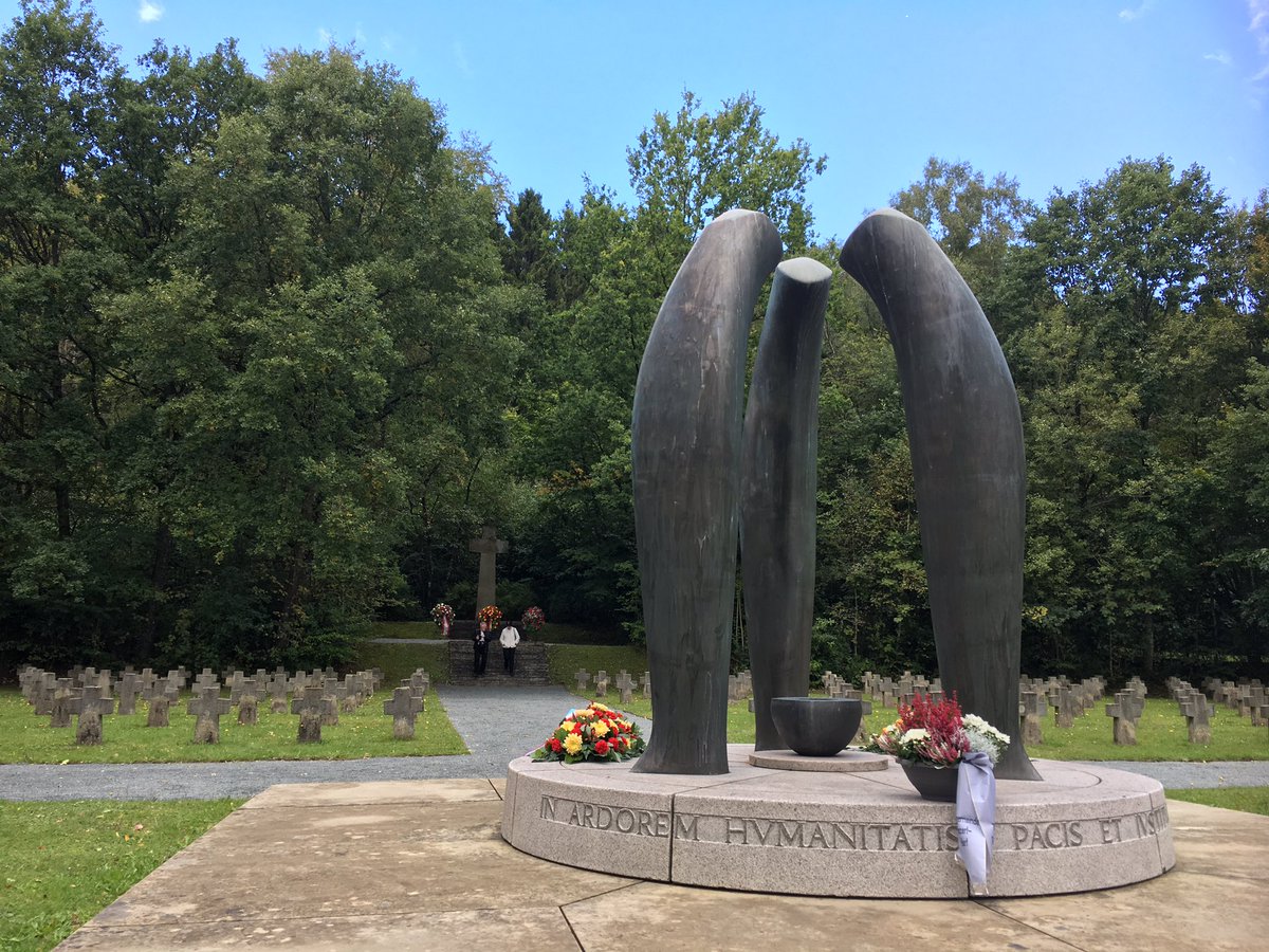 Commémoration Luxembourgeoise au KZ Hinzert. Reportage ce soir sur RTL Télé Lëtzebuerg.