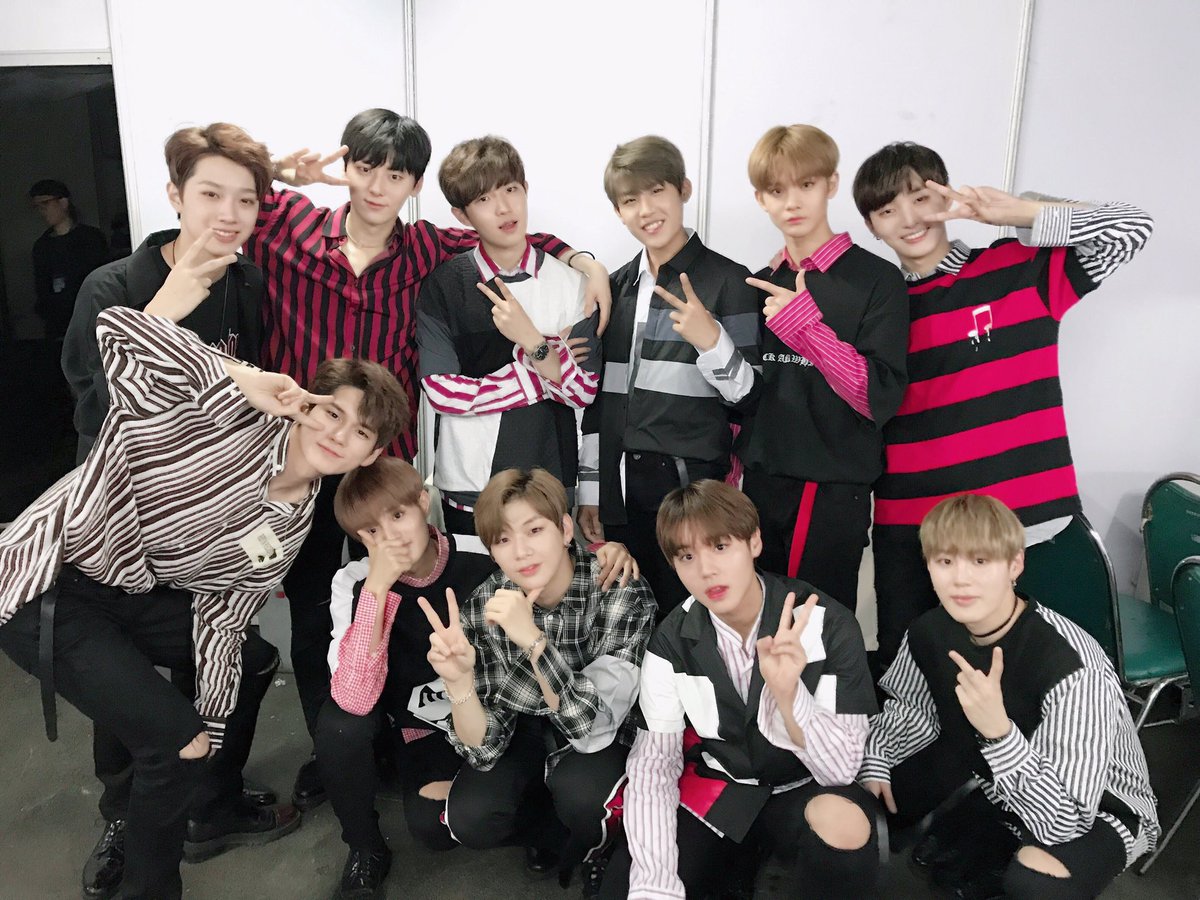baejincookie's tweet photo. 170916 #WANNAONE1stFanmeetinginBKK 💖 #101SLATE https://t.co/uSfjWAj7QH