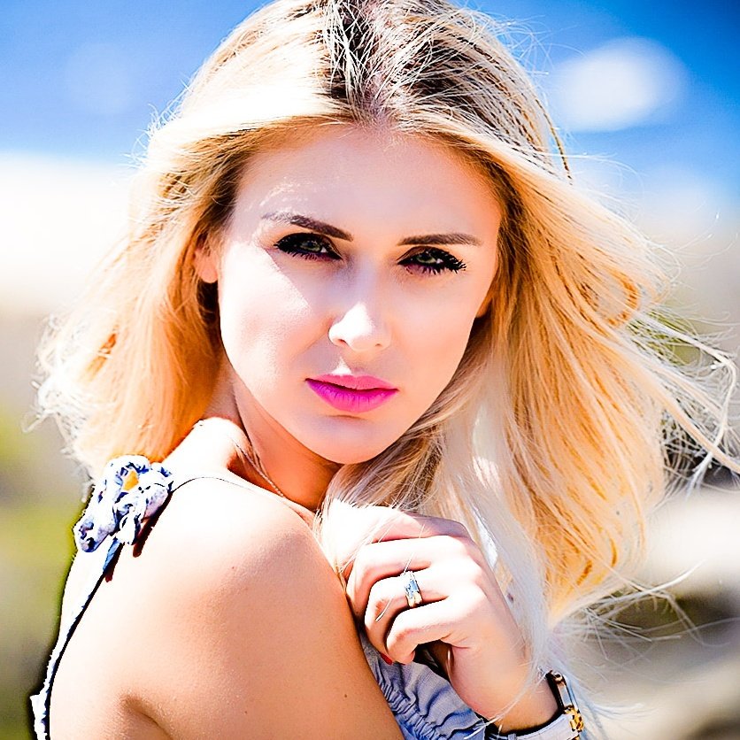 MonicaPopa7's tweet photo. #FotografieDeProfilNouă https://t.co/nC2Jy2EAek