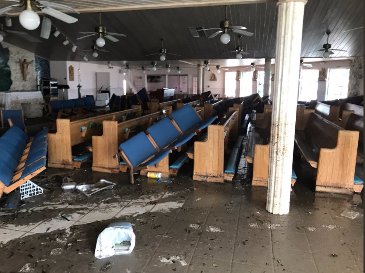 Hurricane Irma damages Catholic church in Big Pine Key bit.ly/2x4isQP?utm_me… https://t.co/HDaJ4nHlQ4