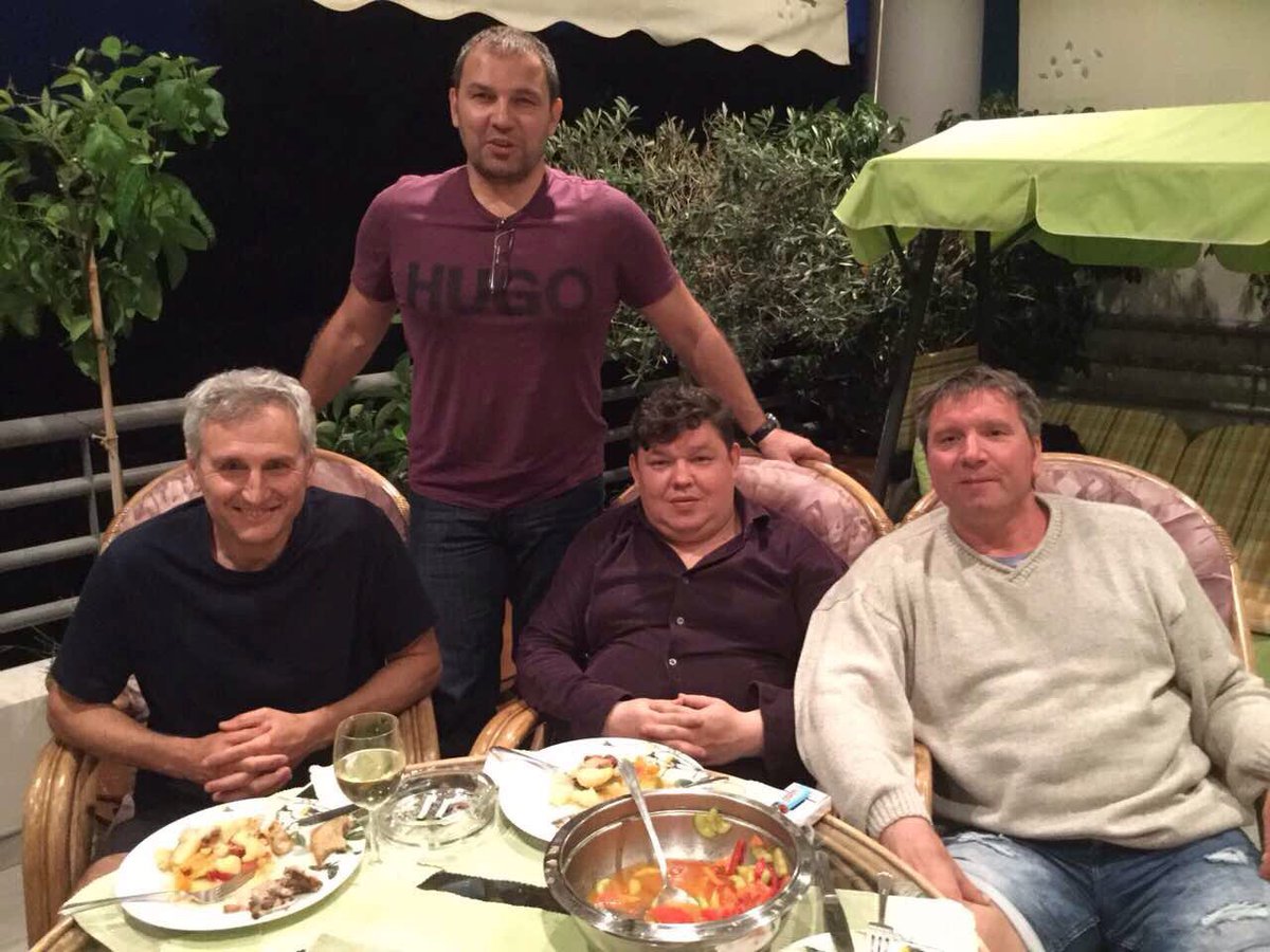 gorbasidis's tweet image. 