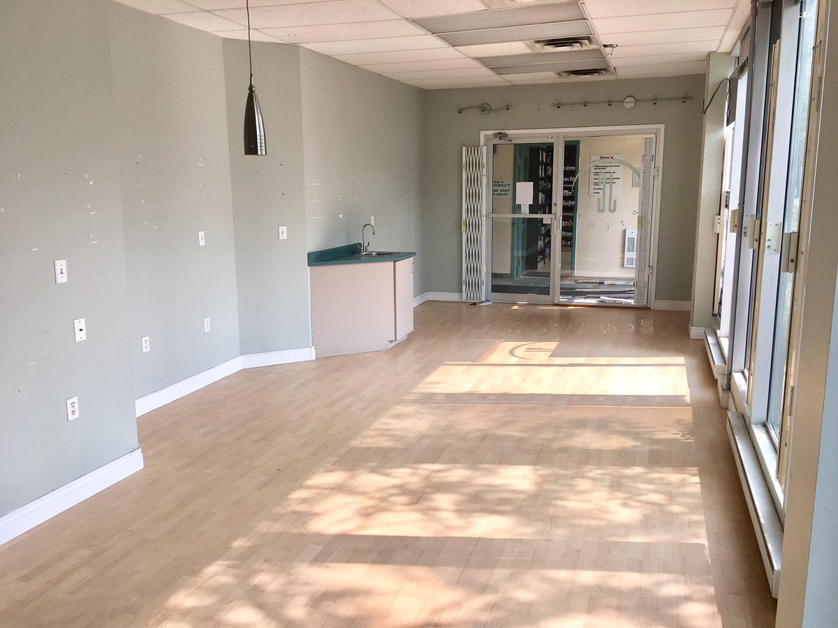mikeDbroker's tweet photo. #commercial #medical #Offices for #lease busy medical buildings #yonge&amp;finch also #keele&amp;wilson #toronto #RealEstate https://t.co/TCKCErUwE3 https://t.co/wsZRRpyTXH