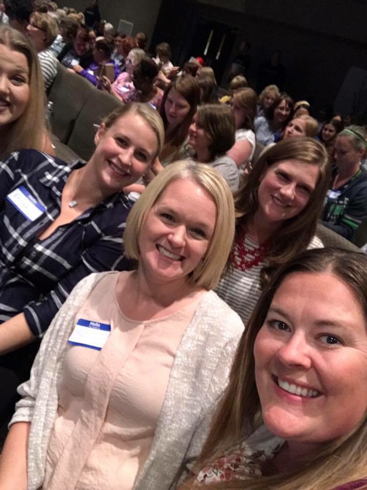 ffclakeland's tweet photo. Some gals from the One Women Conference last night! Love seeing women of the surrounding areas come together to connect. ❤️ https://t.co/mjHEaSyM0O
