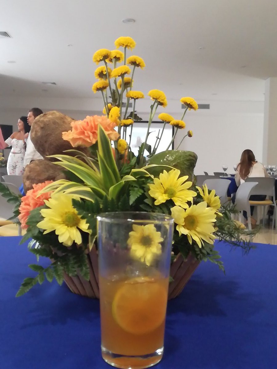 #EseMoteVa #Aguaepanela @yccpedro <a href="/Susanadleon/">Susana De león</a>