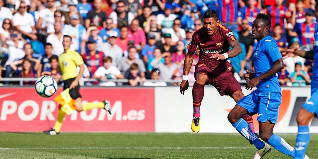 Paulinho marcou seu primeiro gol com a camisa do Barça - e salvou o time catalão da zebra paulinho-barcelona-x-getafe