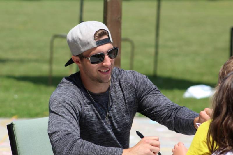 SydenhamCurrent's tweet image. #ICYMI #SplashPools Sports: Seth &amp;amp; TJ start camp🏒@DresdenJRKings &amp;amp; @WB_Lakers drop puck🏒Slo-pitch fundraiser⚾️sydenhamcurrent.ca/2017/09/16/kin…🎙️▶️