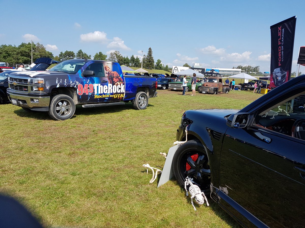 949TheRock's tweet image. Lots of fun to be had at the Show and Shine in Bowmanville! Proceeds going to @HumaneSociety $15 per person Bring your drinks, food etc.