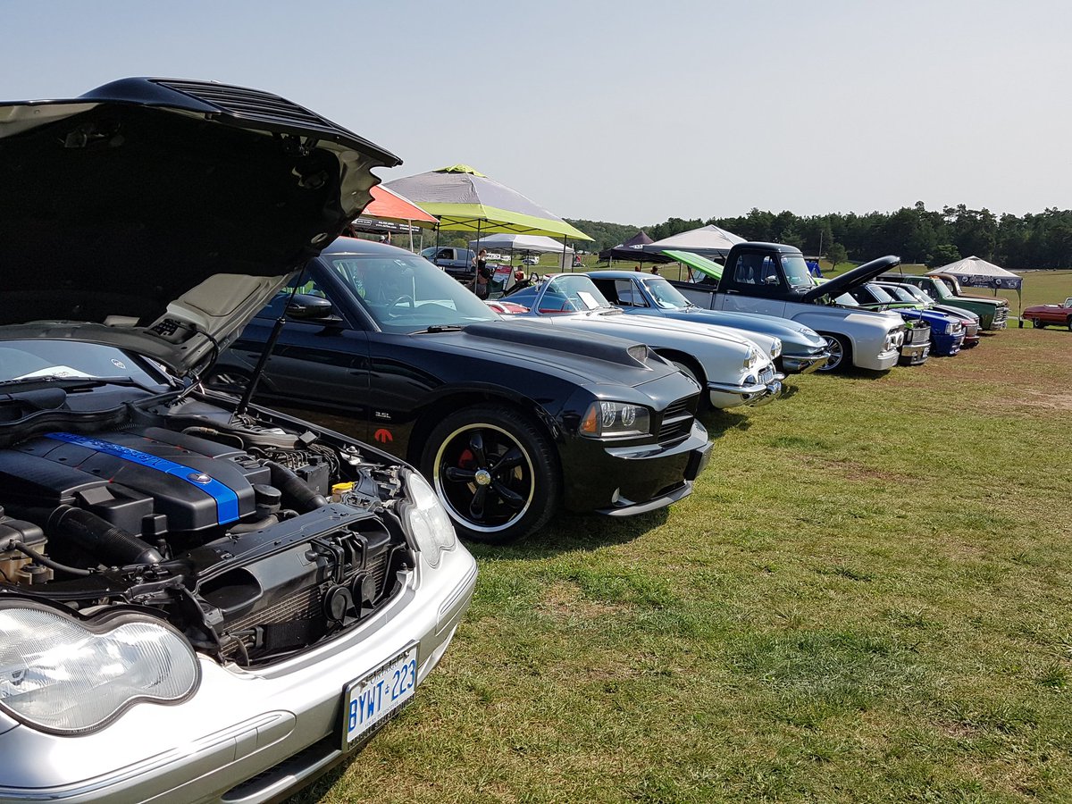 949TheRock's tweet image. Lots of fun to be had at the Show and Shine in Bowmanville! Proceeds going to @HumaneSociety $15 per person Bring your drinks, food etc.