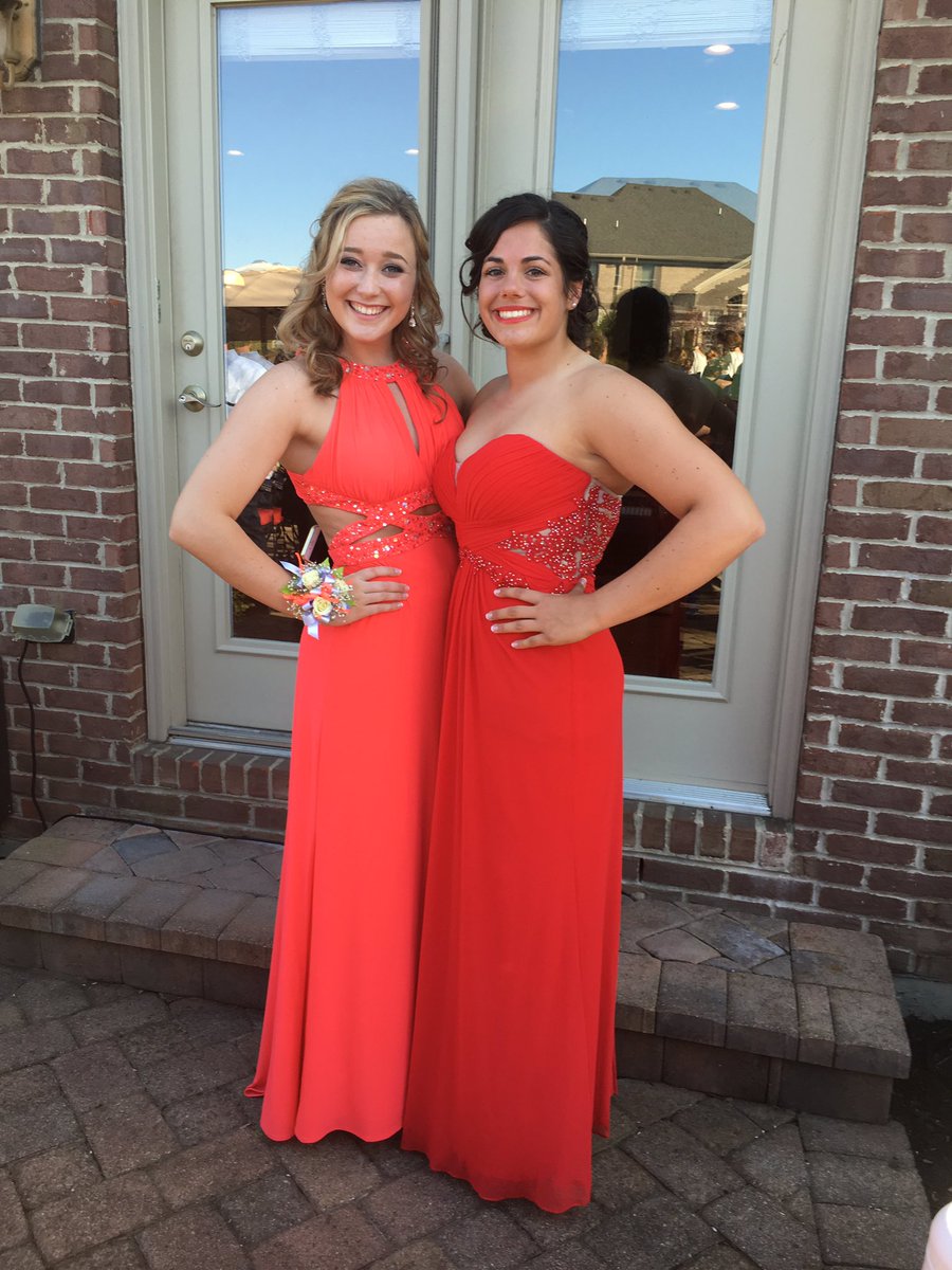 saylor_norton's tweet photo. Happy birthday @ebuff1999 Hope you're killing it at Youngstown!! Love ya!! #managingislife https://t.co/8ONr8VBwdH