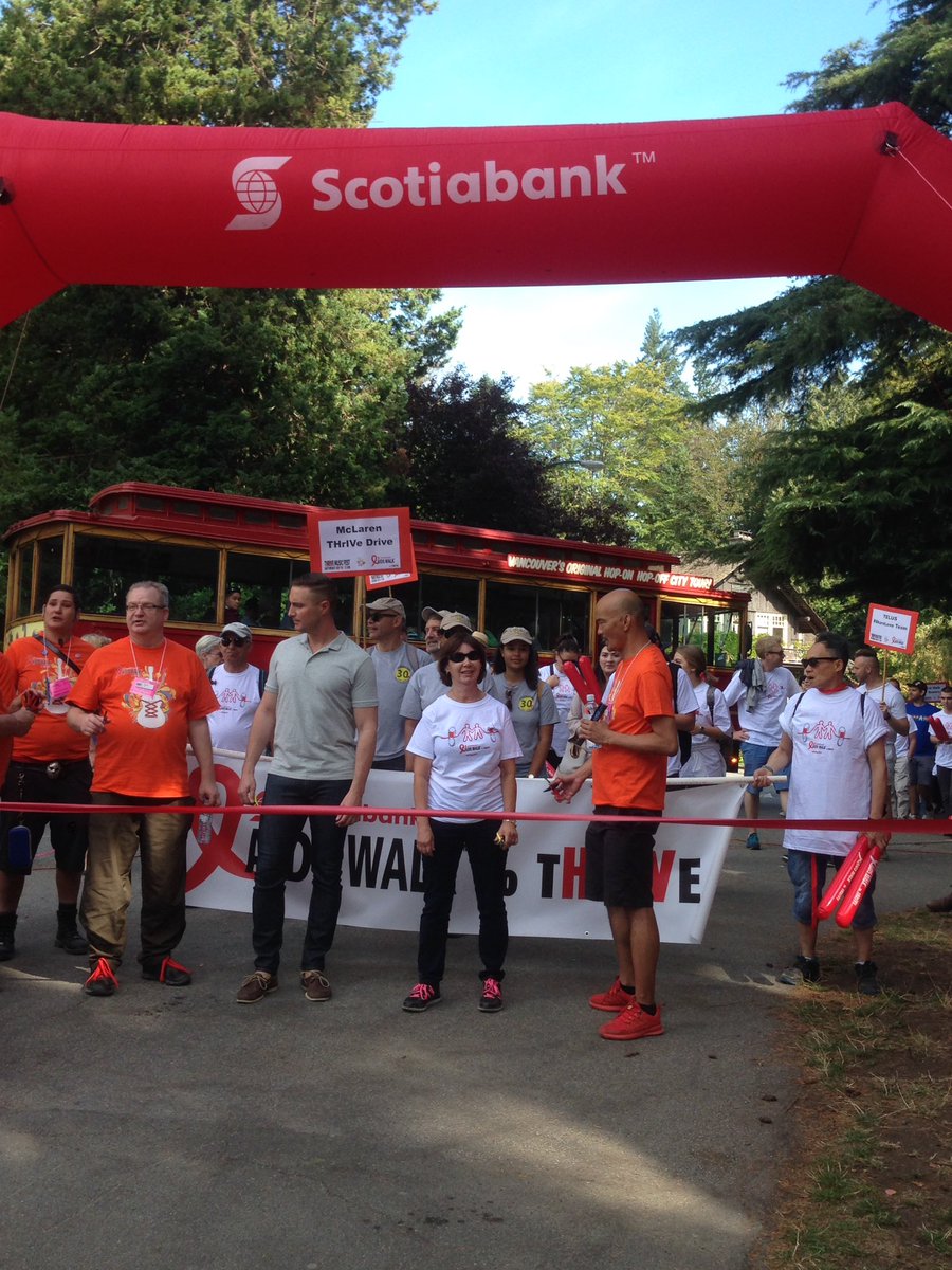 pozlivingbc's tweet photo. #tiedtogether #ScotiabankAIDSWalk #Vancouver #YVR #THRIVEYVR #hiv #hivCAN #AIDS #aidswalk @aidswalk https://t.co/meLZdqAE9b