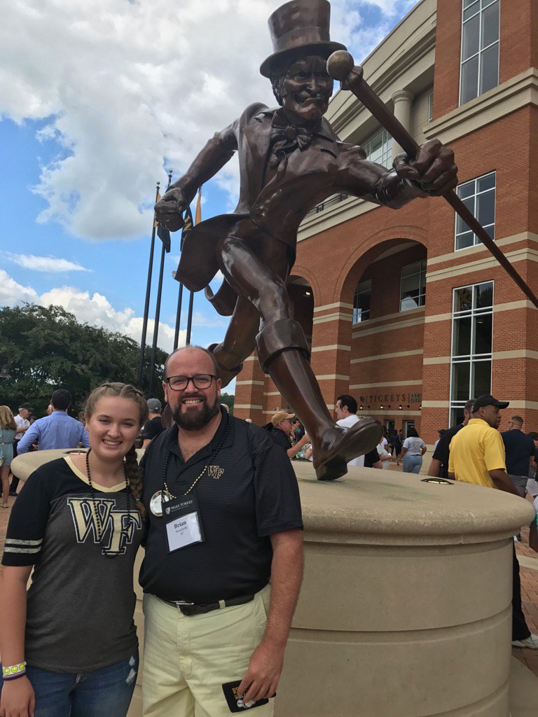 brianbouc's tweet photo. #GoDeacs #wfuhc https://t.co/LTMrubycZL