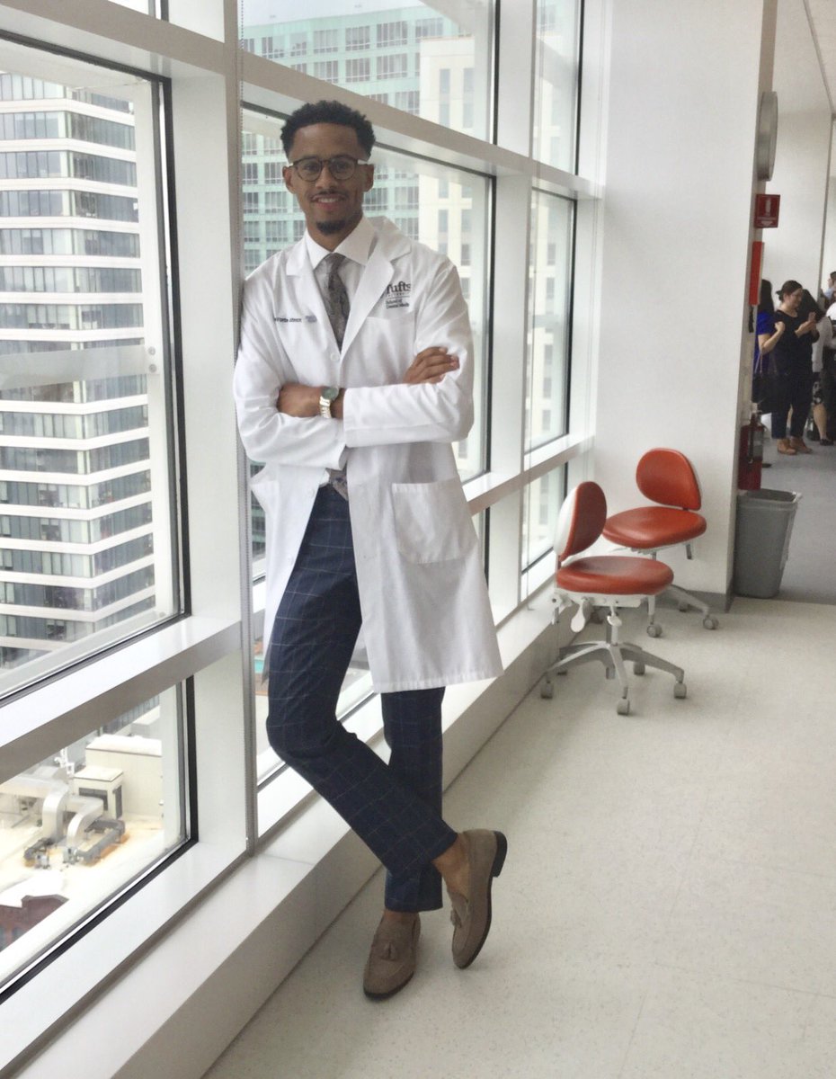 drdental16's tweet photo. Today my dental career officially started. God is great 🙏🏽 #DrDental https://t.co/gcgCPog0yZ