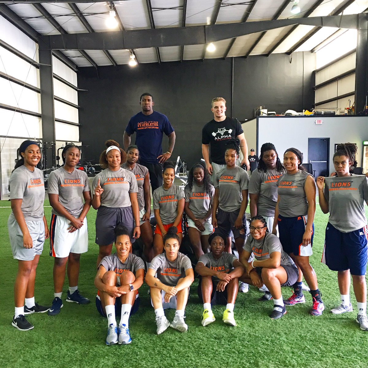 AlphaTrainingDE's tweet photo. Team Training Available Also #trainALPHA https://t.co/36ygcBgK3g