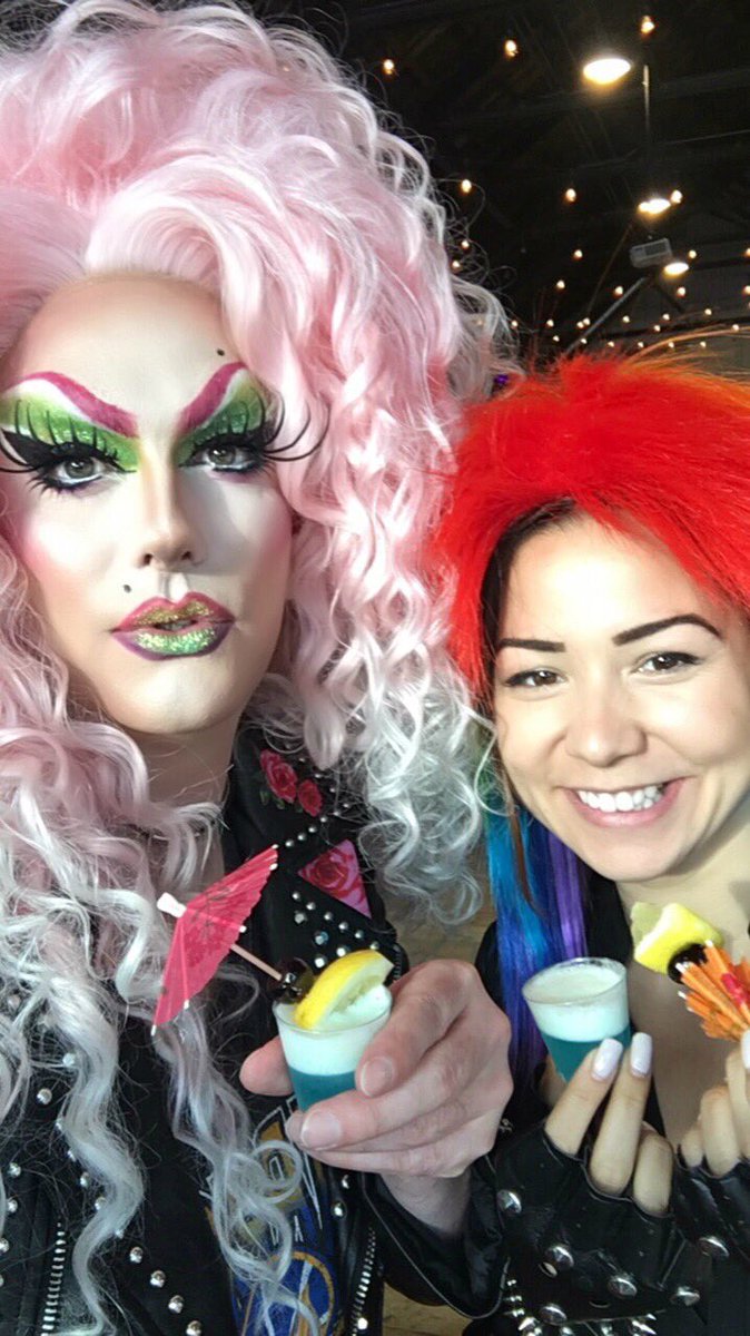 TheRobbieTurner's tweet photo. DRAAAANNKKS!
-
#TheresAlwaysTimeForACocktail #dragrace #LeadAHorseToWater #gay #cocktailcontest #punk
@RuPaulsDragRace @GSBA ๐@LucyParadisco https://t.co/5aqVVwXKDR