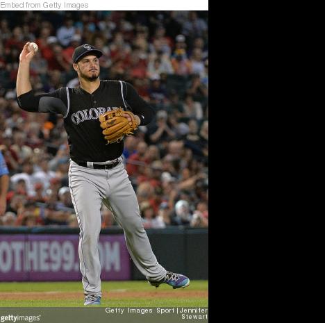 DBacks_101's tweet photo. Rays P Chris Archer has perfect response to Kevin Kiermaier's amazing catch #Diamondbacks #DBacks #MLB https://t.co/m7oRdEQKqb https://t.co/tbsbrLsh3R