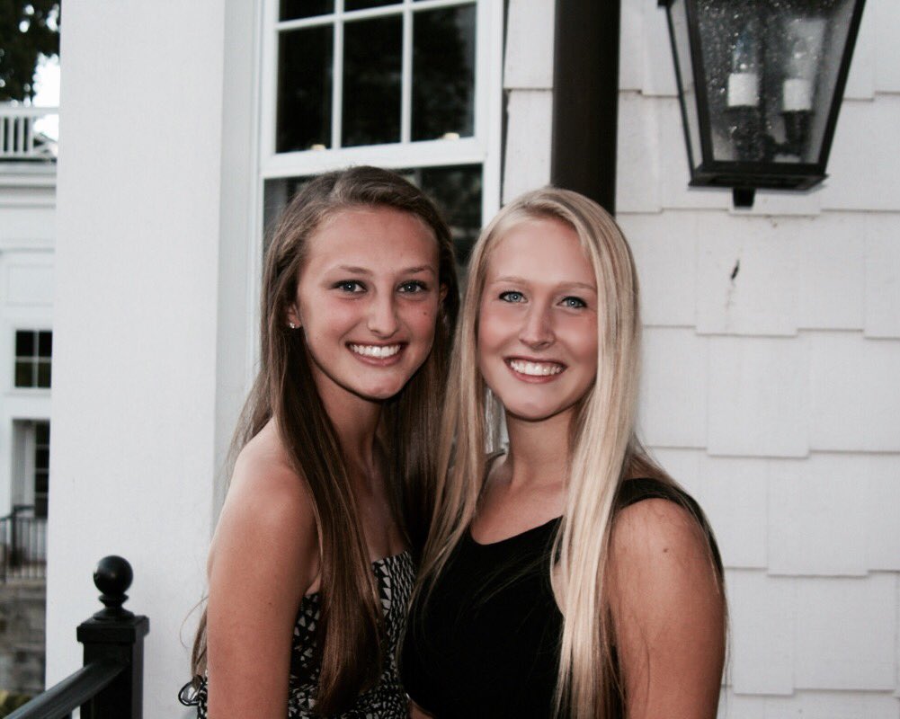 ocrane18's tweet image. Happy birthday Emma 💞 Ilysm &amp;amp; I hope this day treats you well, oh sorry about the throw backs 😂😘🤤 @emmaken18