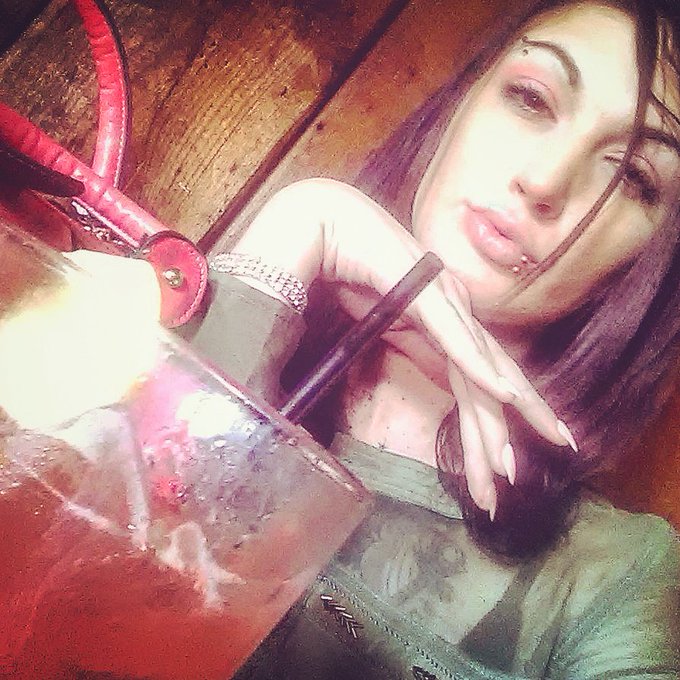 You wanted to see me today?¿ https://t.co/WLiiS9bXbB<a href="/tag/lesbian"class="tags"><span>&#35;lesbian</span></a><a href="/tag/bluehair"class="tags"><span>&#35;bluehair</span></a><a href="/tag/alanarains"class="tags"><span>&#35;alanarains</span></a><a href="/tag/studlife"class="tags"><span>&#35;studlife</span></a>