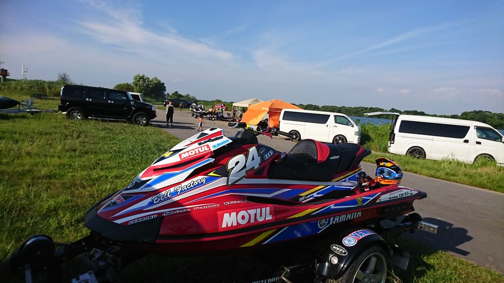 MOTULJapan's tweet image. 今日は #JJSF 「ジェットスポーツ全日本選手権シリーズ」の最終戦！大阪の二色の浜公園海浜緑地では、熱い戦いが繰り広げられます！年間ランキング1位は？どのチームが優勝？！
　
#ジェットスポーツ
#エンジンオイルはモチュールで