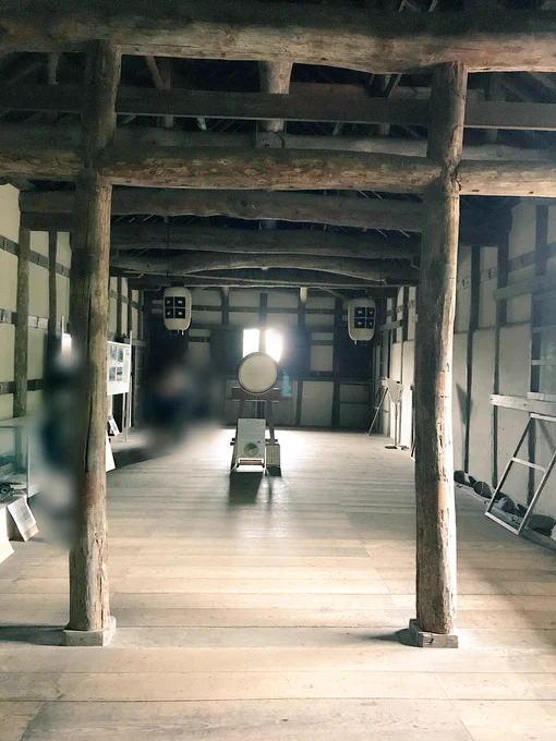 丸亀市立資料館の展示にお邪魔してきました。ニッカリ青江は相変わらず凛とした美しさ。周辺散策中、観光協会の方々も明るく接してくださり楽しい旅になりました。ひとり1000円で乗れるこんちゃん人力車も楽しいぞ! 