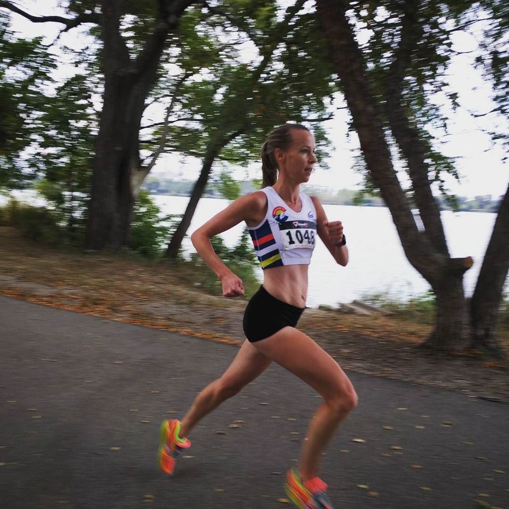 RobertPickels's tweet photo. After late night partying on #mtkrumpit , we woke up in time for @melissadock1 to win a 5k #tw https://t.co/U1SjJTuNFs