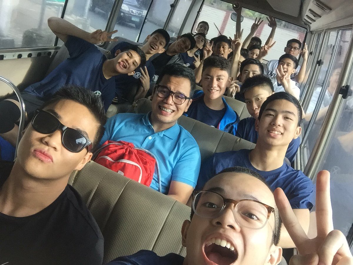 XavierDanceX's tweet photo. On the way to Ayala South Triangle for the Myx Moves Eliminations! #MYXMoves https://t.co/JYFLurinRQ
