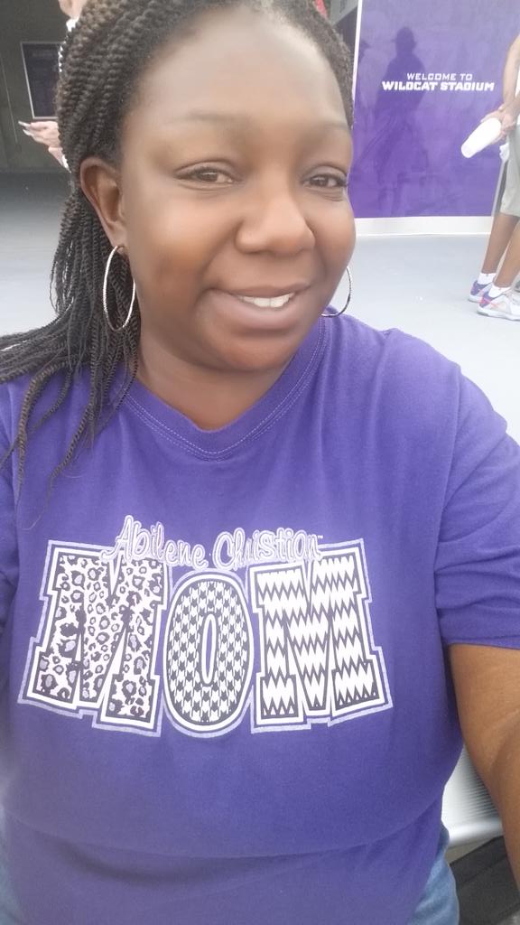 MissWord83's tweet photo. #ACUgameday https://t.co/BwpxWHnDbg