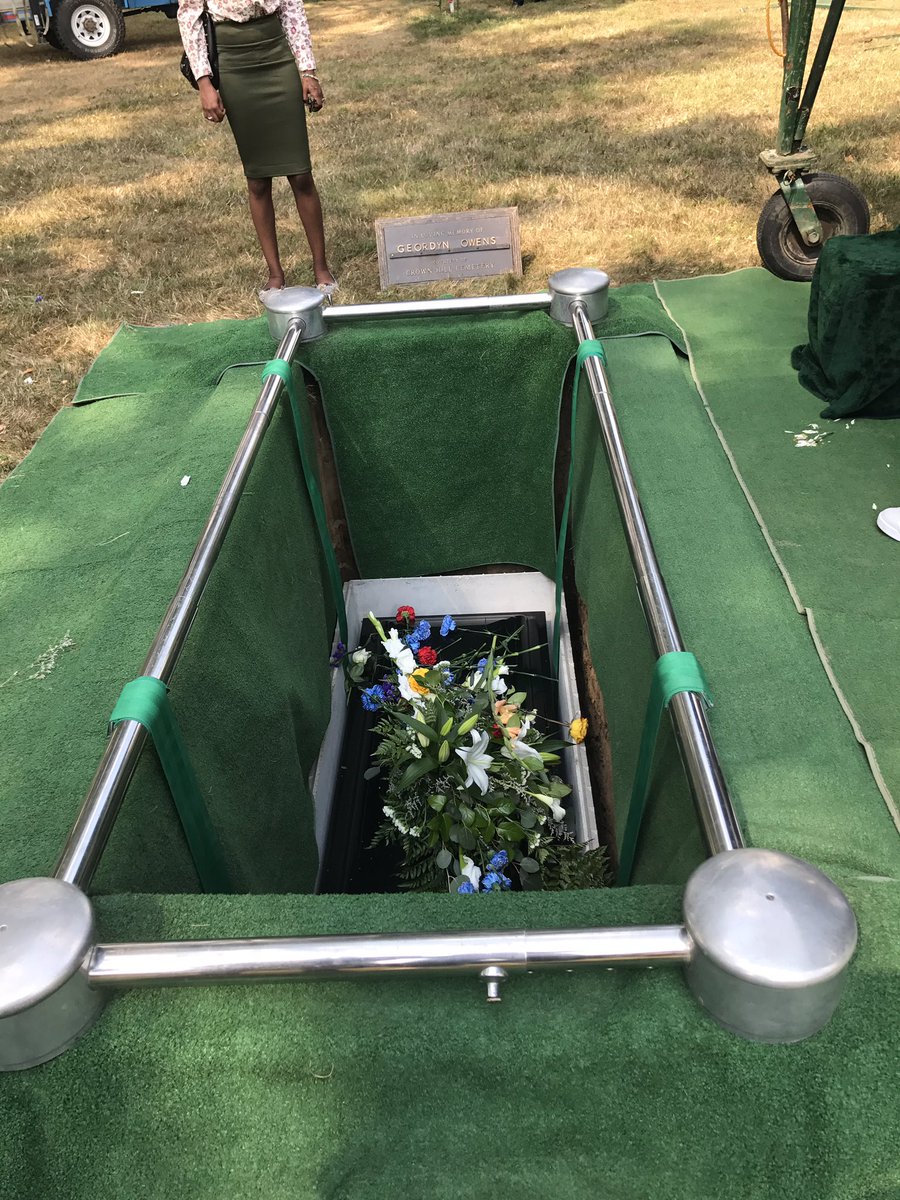Jay_holt15's tweet photo. Love you man RIP🙏🏾💔 #Longlivegeo https://t.co/aRRP2OxMYk